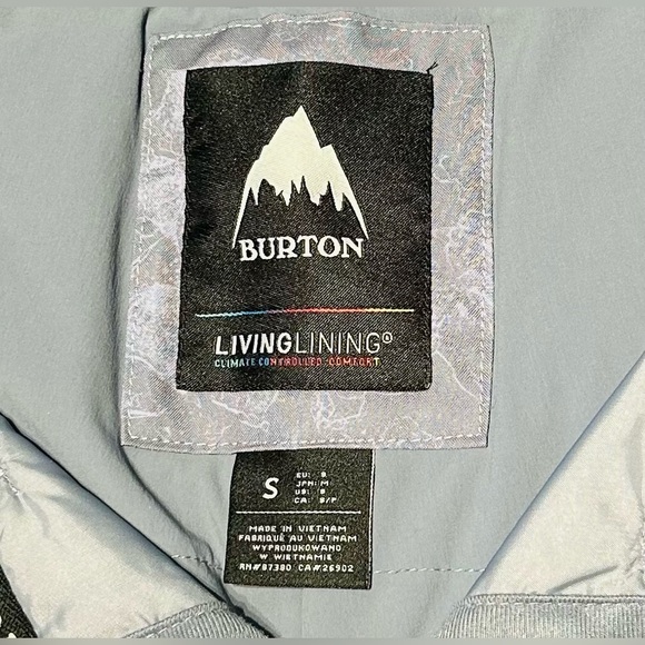 Like NEW, Burton womens snowboarding pants - Picture 2 of 5